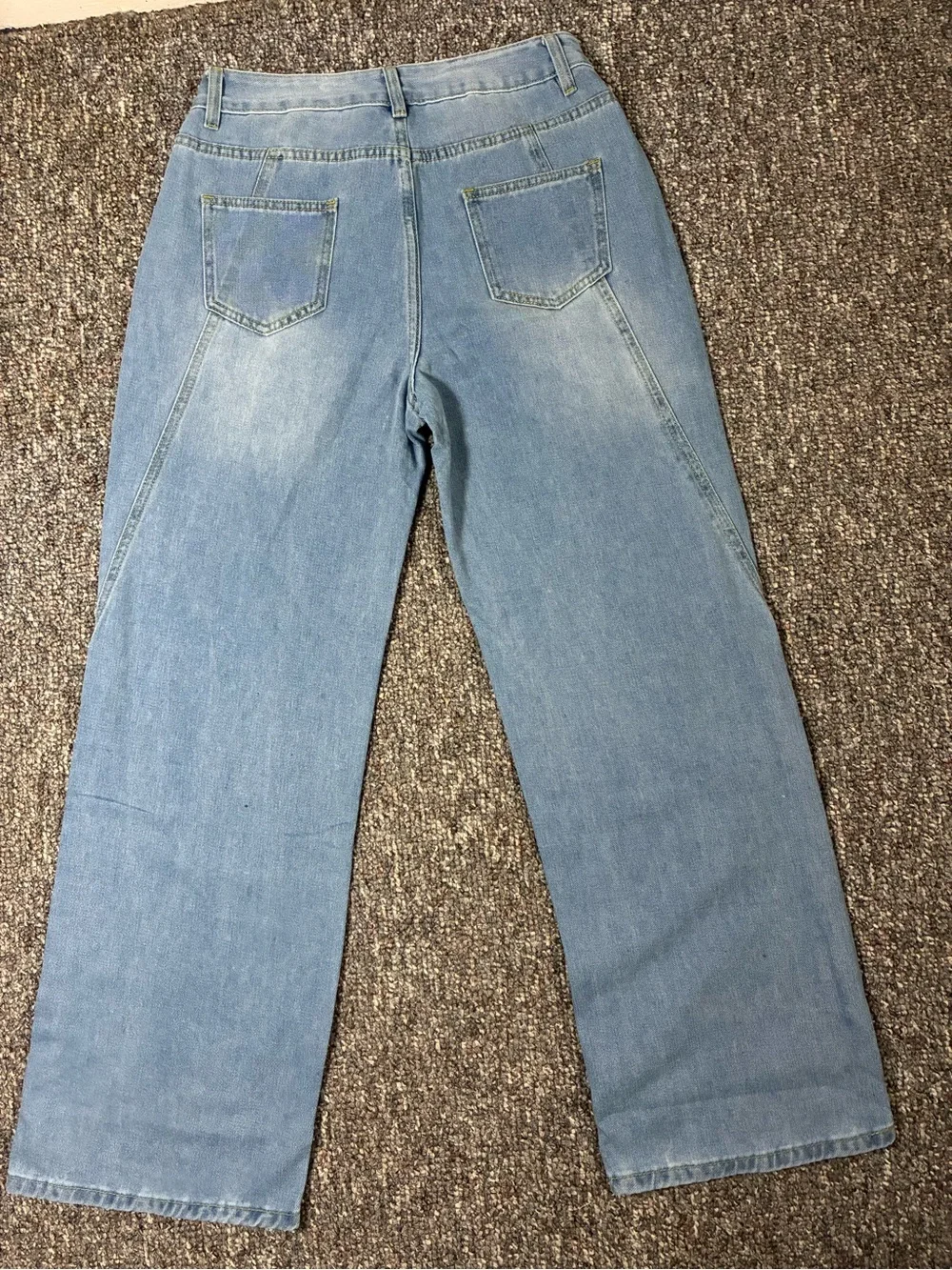 Men's Straight Light Blue Jeans - Classic Panel Seam Design